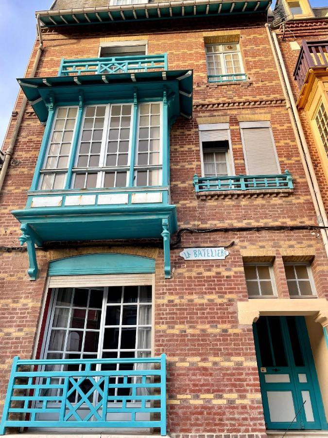 La Bateliere, Appartement Mer Avec Patio Prive 梅尔·莱斯·拜恩斯 外观 照片